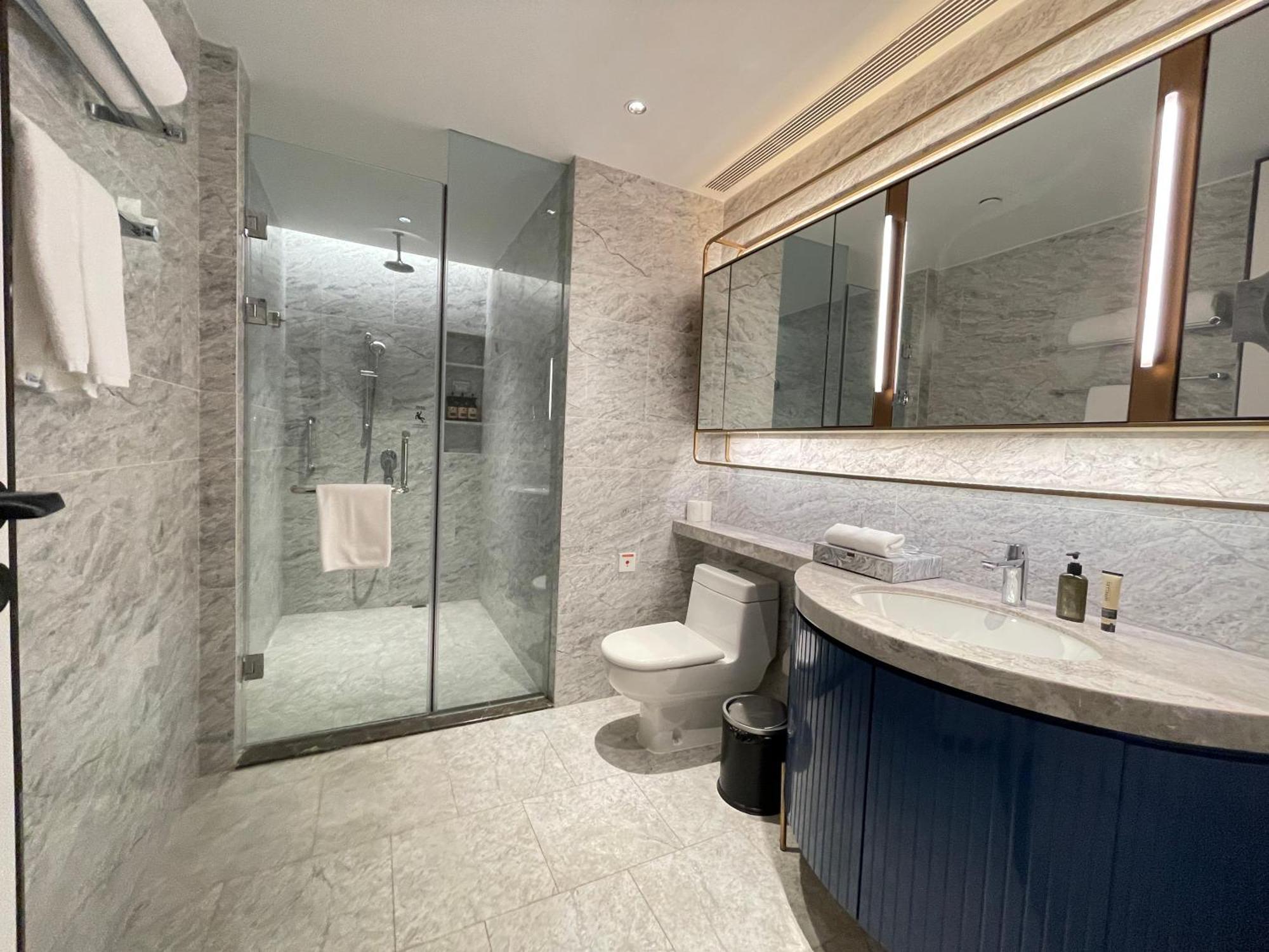 Ascott Raffles City Chongqing Exteriör bild