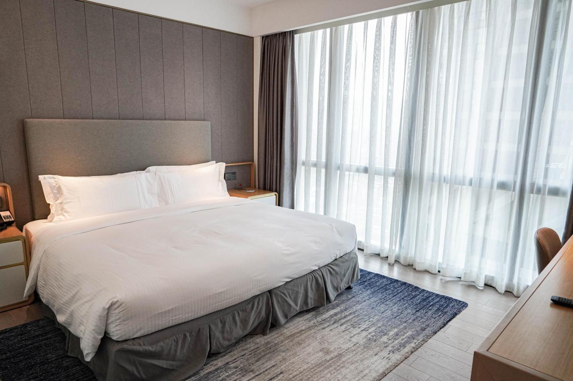 Ascott Raffles City Chongqing Exteriör bild